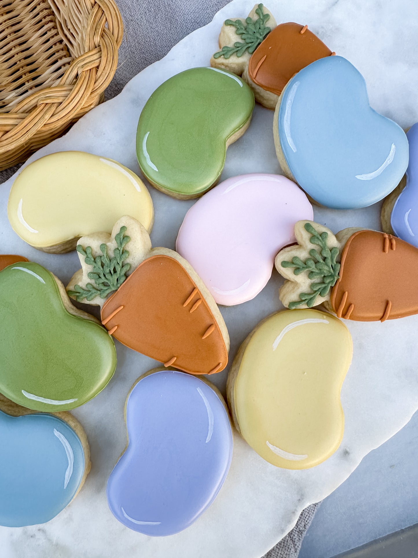 1 dozen mini cookies