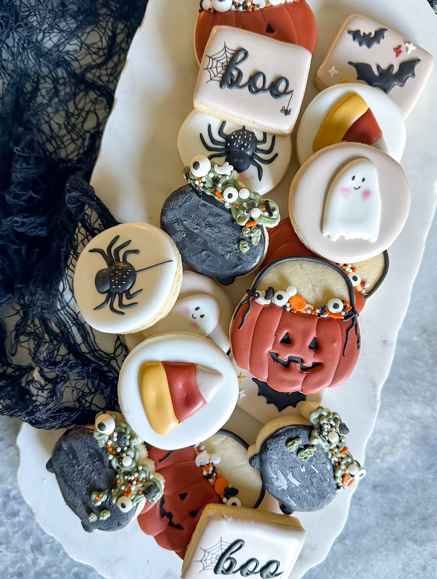 1 dozen mini Halloween cookies