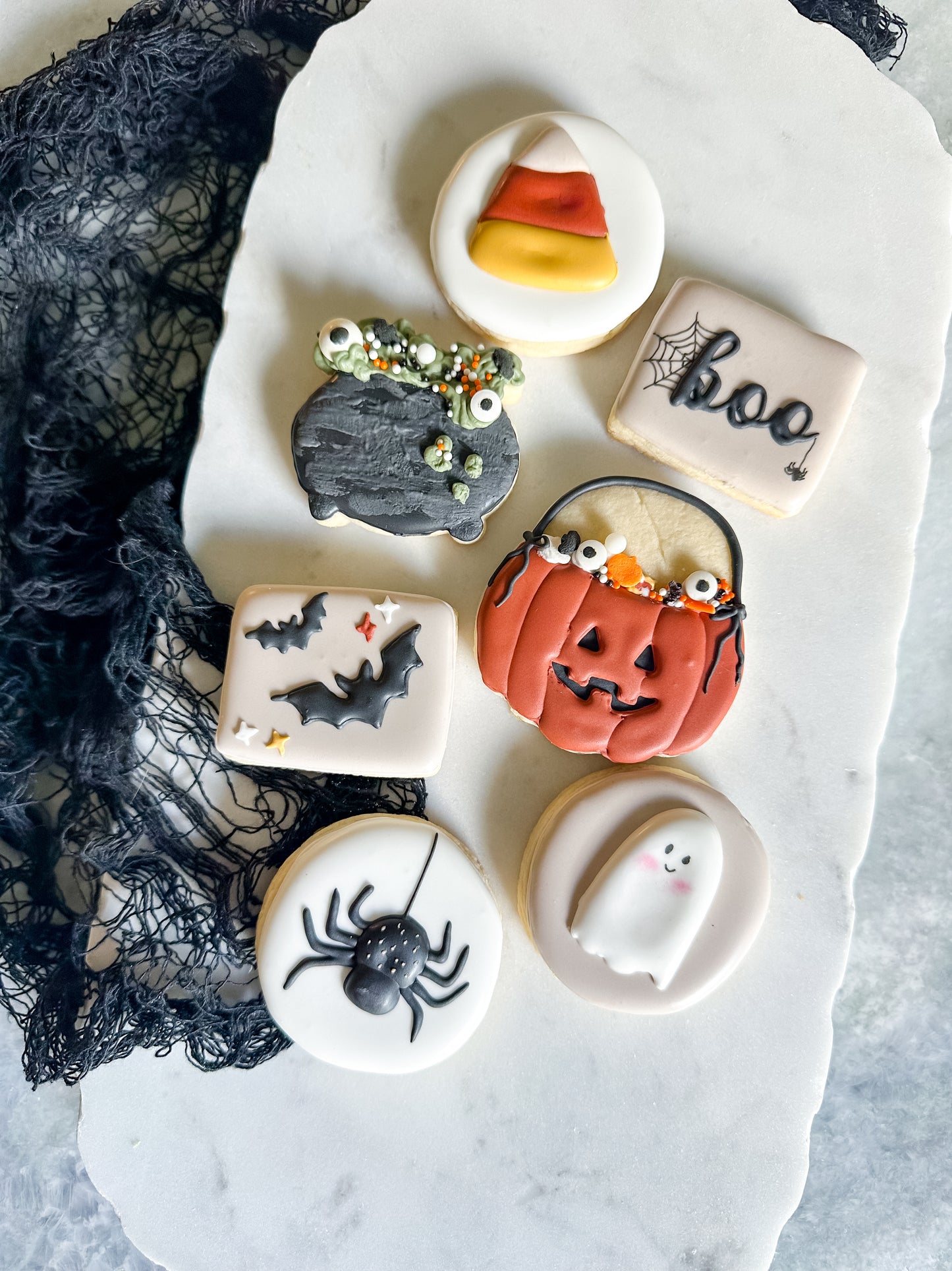 1 dozen mini Halloween cookies