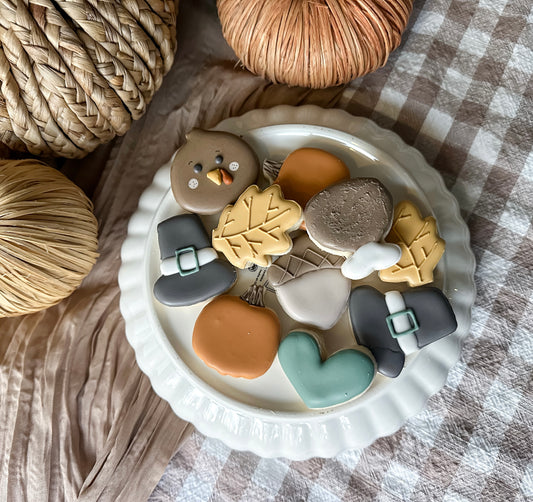 A dozen mini cookies