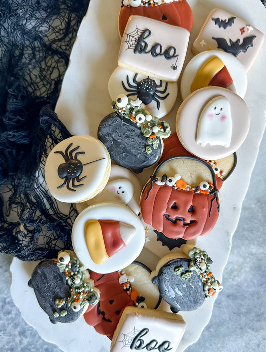 1 dozen mini Halloween cookies
